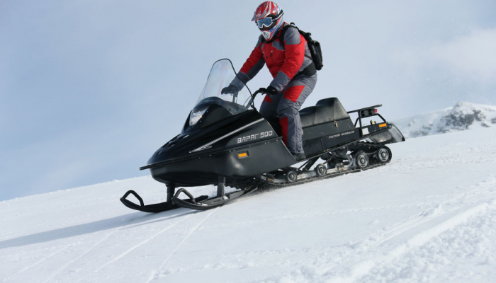 Меры безопасности при эксплуатации снегохода